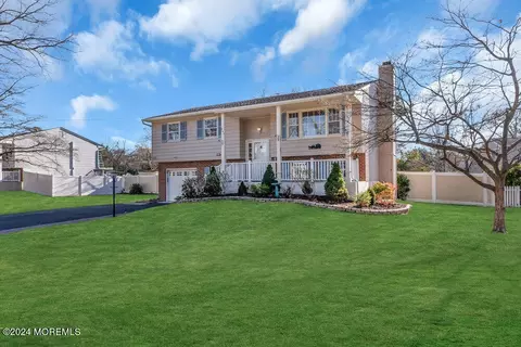 Other - 893 Gregory Dr, Brick, NJ 08723 photo 3 of 10