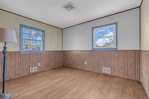 Bedroom - 893 Gregory Dr, Brick, NJ 08723 photo 3 of 5
