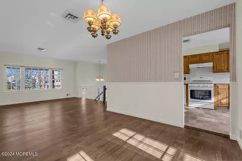 Living - 893 Gregory Dr, Brick, NJ 08723 photo 4 of 7