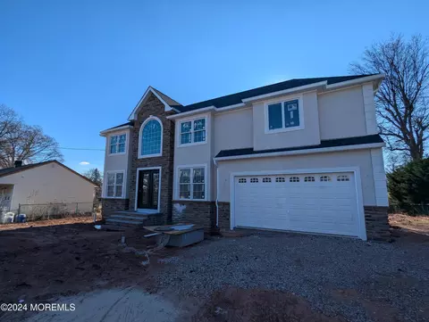 949 New Dover Rd, Edison, NJ 08820