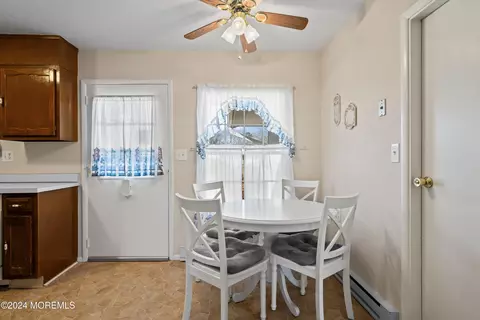1053 Shetland Dr # A, Lakewood, NJ 08701