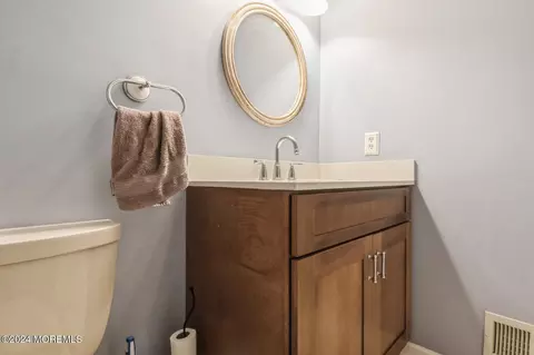 Bath - 294 Emerald Dr, Brick, NJ 08723 photo 2 of 2