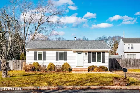 172 Liberty Ave, Manahawkin, NJ 08050