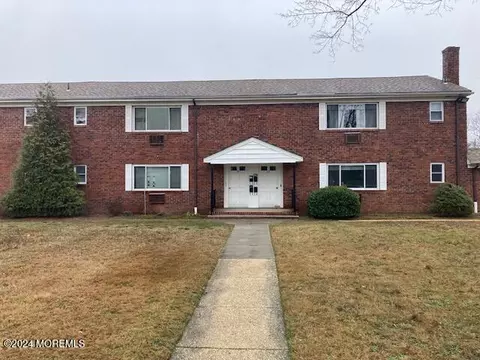 25 Laurel Pl #B, Eatontown, NJ 07724