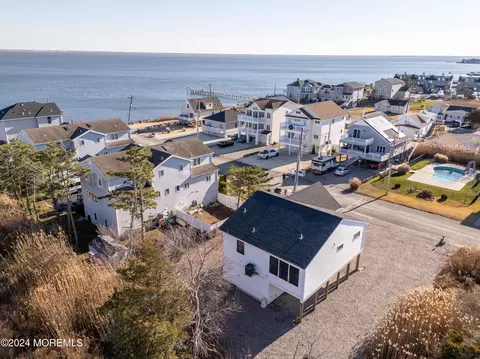 View/Area - 103 Atlantic Ave, Waretown, NJ 08758 photo 2 of 3