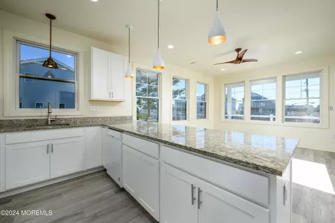 Kitchen - 103 Atlantic Ave, Waretown, NJ 08758 photo 3 of 3