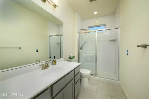 Bath - 103 Atlantic Ave, Waretown, NJ 08758 photo 1 of 2