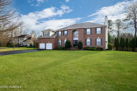 1043 Aumack Rd, Jackson, NJ 08527