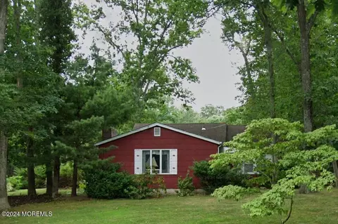 2562 Lakewood Allenwood Rd, Howell, NJ 07731