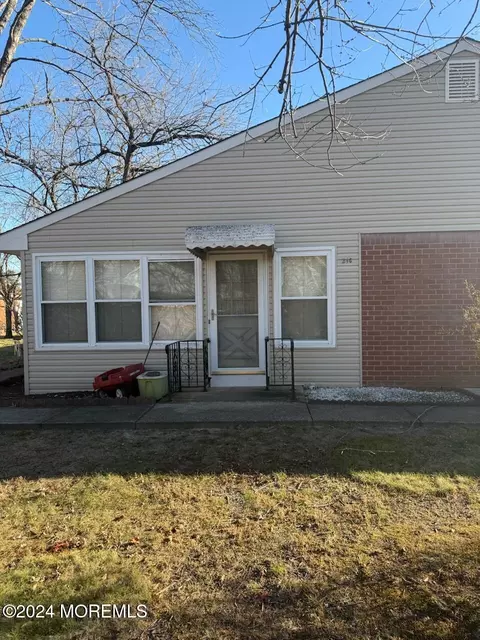 21 Snowberry #C, Whiting, NJ 08759