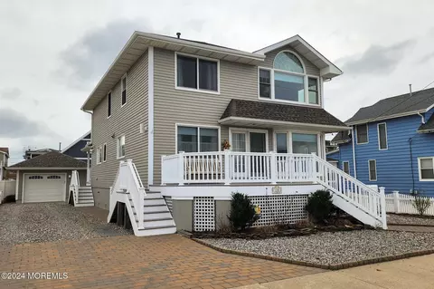 118 Vance Ave, Lavallette, NJ 08735