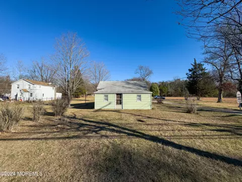 273 Toms River Rd, Jackson, NJ 08527