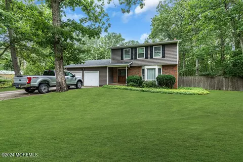 41 Butterfly Rd, Jackson, NJ 08527 photo 1