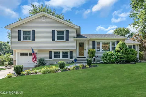 111 Remsen Mill Rd, Neptune City, NJ 07753