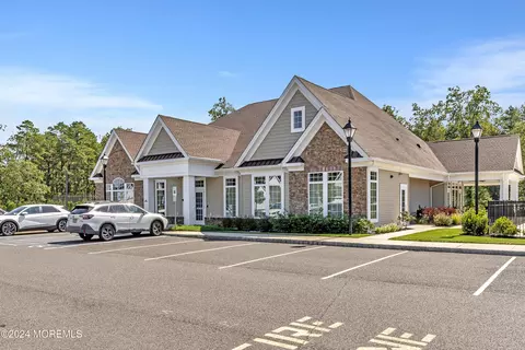 Exterior - 48 Woodside Ln, Whiting, NJ 08759 photo 6 of 6