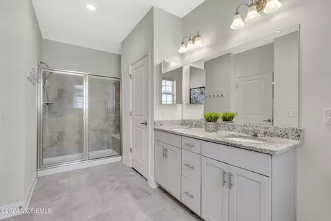 Bath - 48 Woodside Ln, Whiting, NJ 08759 photo 2 of 2