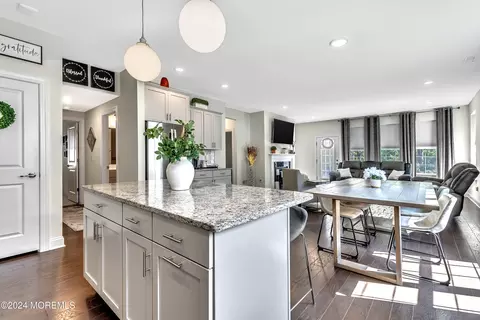 Kitchen - 48 Woodside Ln, Whiting, NJ 08759 photo 2 of 4