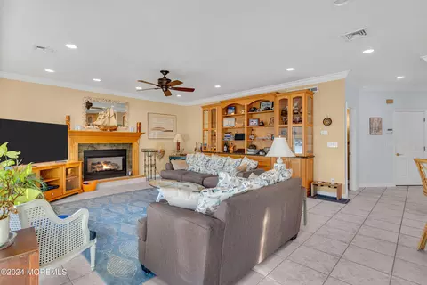 Living - 716 Fairview Ln, Forked River, NJ 08731 photo 5 of 6