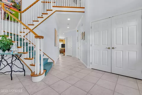 Entry Way - 716 Fairview Ln, Forked River, NJ 08731 photo 3 of 8