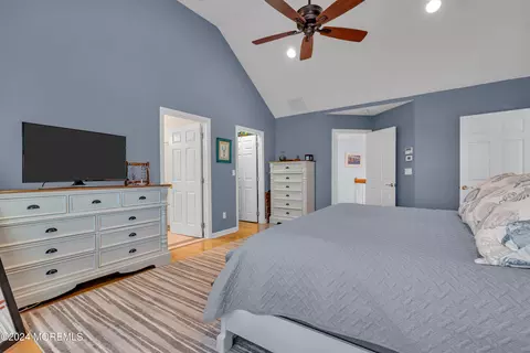Bedroom - 716 Fairview Ln, Forked River, NJ 08731 photo 2 of 5