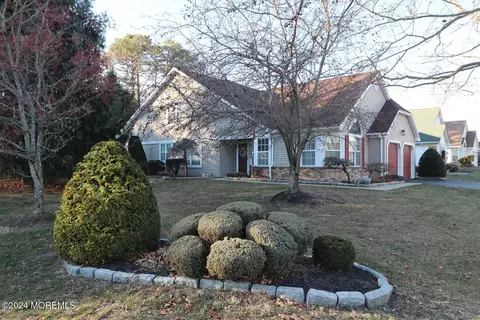 2908 Crestview Ln, Toms River, NJ 08755
