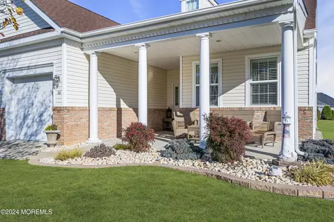 Exterior - 46 Ship Bottom Ln, Waretown, NJ 08758 photo 1 of 7