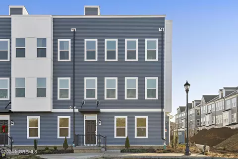 48 Driftwood Cir, Oceanport, NJ 07757