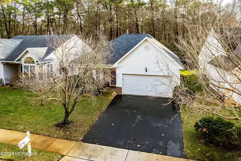 26 Cedar Village Blvd, Brick, NJ 08724