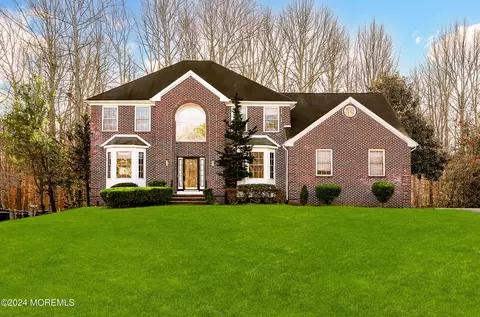 Exterior - 9 Nancy Ct, Jackson, NJ 08527 photo 5 of 5