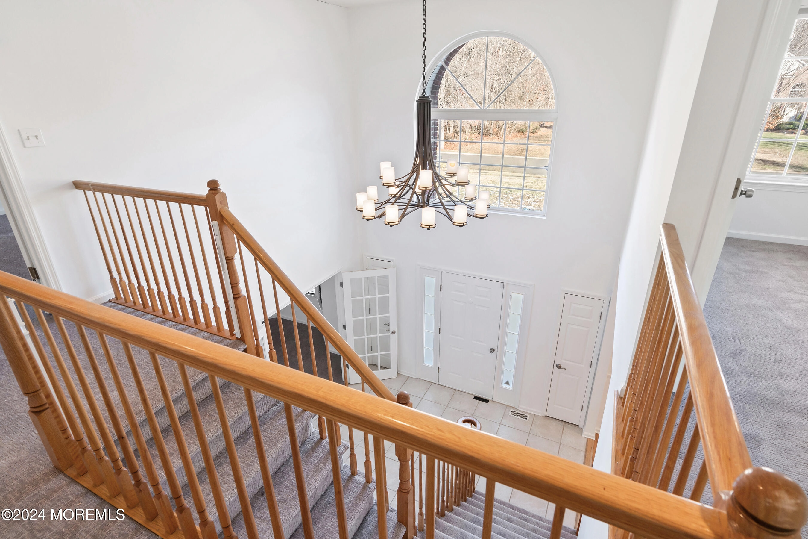 Entry Way - 9 Nancy Ct, Jackson, NJ 08527 photo 4 of 6