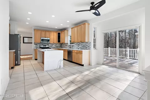 Kitchen - 9 Nancy Ct, Jackson, NJ 08527 photo 1 of 5