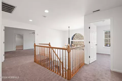 Entry Way - 9 Nancy Ct, Jackson, NJ 08527 photo 5 of 6