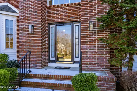 Exterior - 9 Nancy Ct, Jackson, NJ 08527 photo 1 of 5