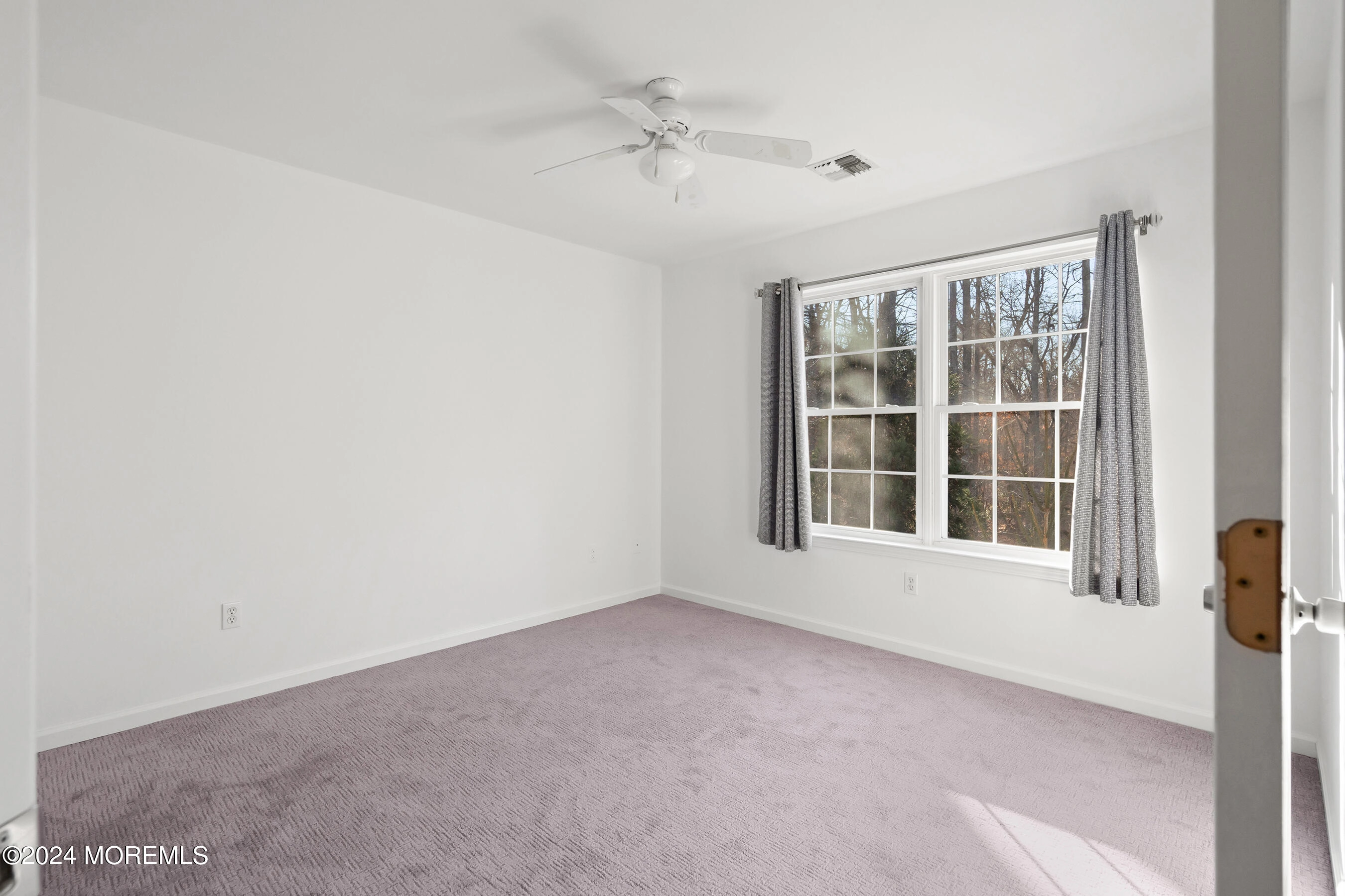 Bedroom - 9 Nancy Ct, Jackson, NJ 08527 photo 2 of 5
