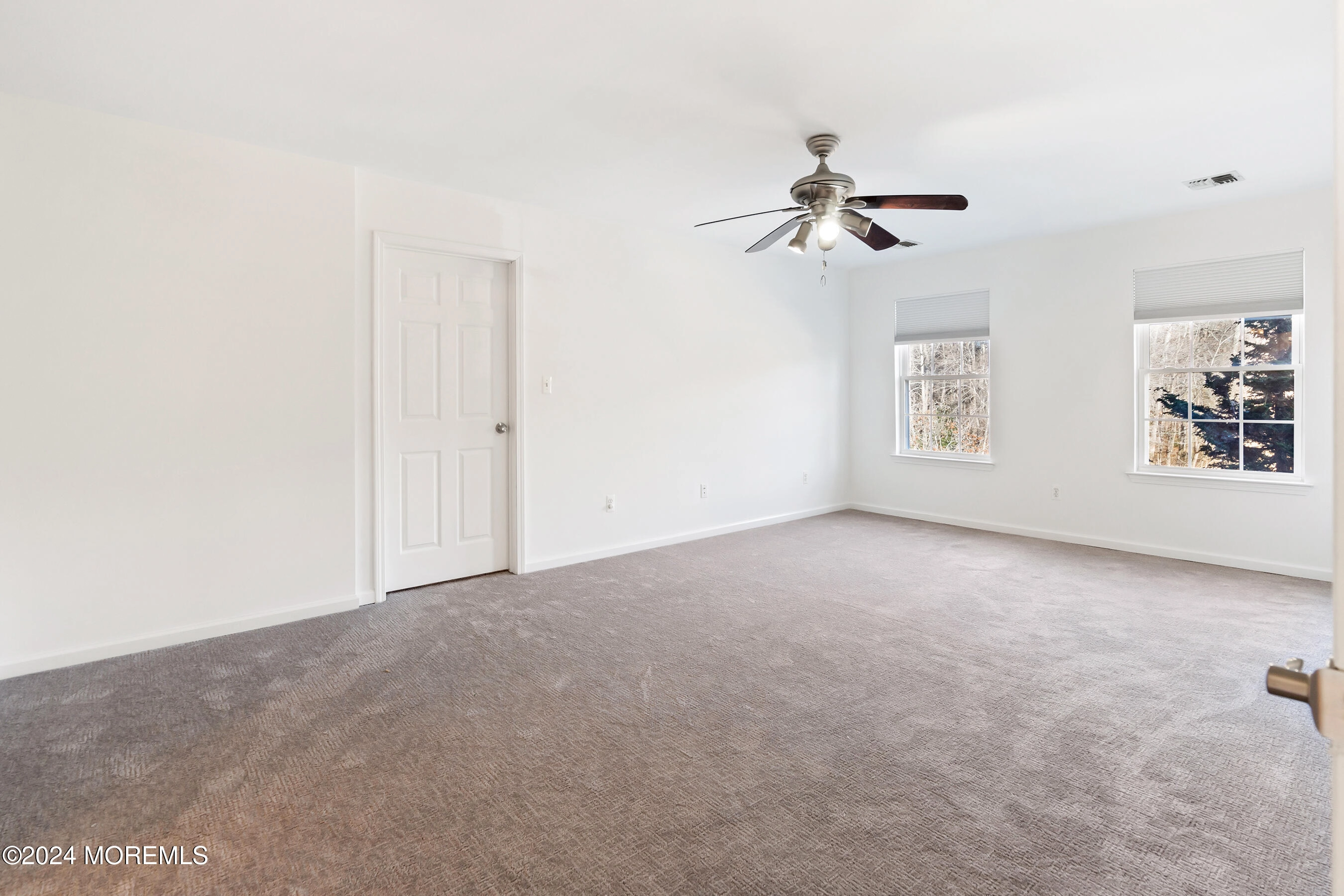 Bedroom - 9 Nancy Ct, Jackson, NJ 08527 photo 4 of 5