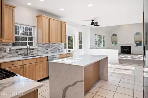 Kitchen - 9 Nancy Ct, Jackson, NJ 08527 photo 5 of 5