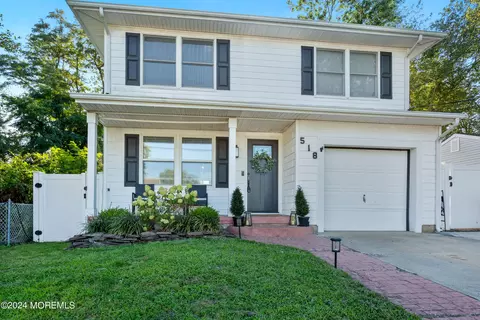 518 Colorado Ave, Brick, NJ 08724