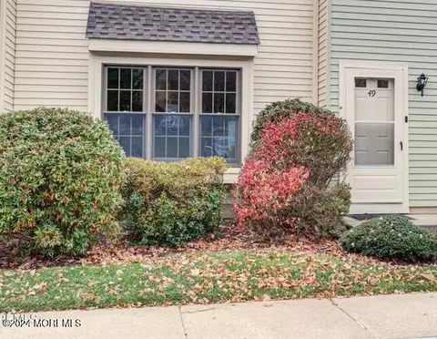 49 Winchester Ct, Aberdeen, NJ 07747