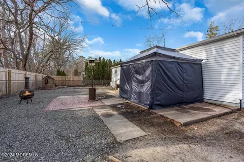 Exterior - 5 Beam Ave, Jackson, NJ 08527 photo 3 of 5