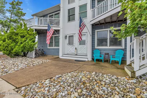 10 SE Central Ave #2, Seaside Park, NJ 08752