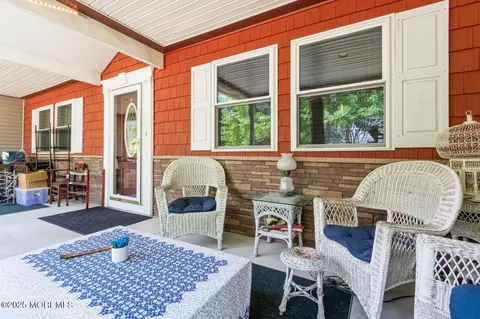 1911 Deerhead Lake Dr, Forked River, NJ 08731