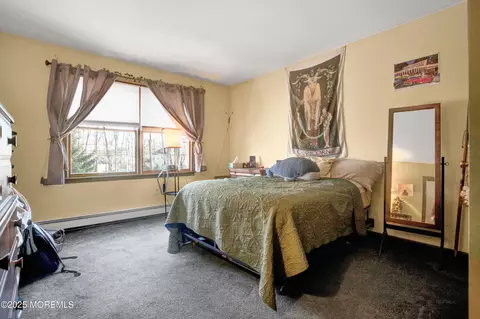 Bedroom - 492 Burke Rd, Jackson, NJ 08527 photo 5 of 7