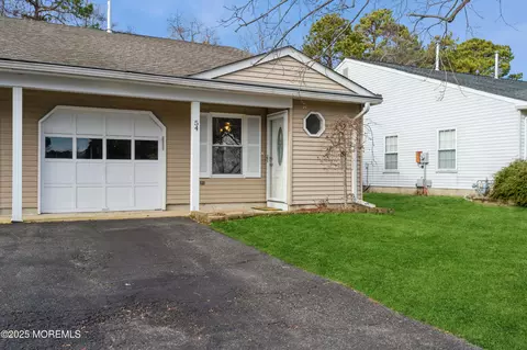 54 Mariner Pl, Brick, NJ 08723