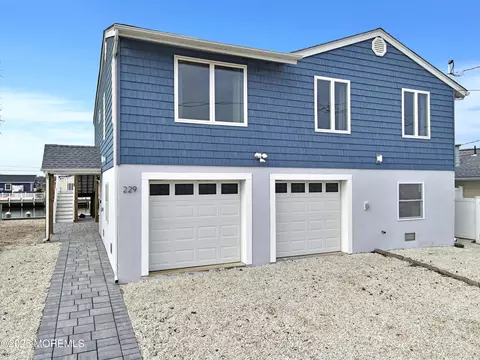 229 Montclair Rd S, Barnegat, NJ 08005