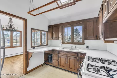 704 Harbor Rd, Brick, NJ 08724 photo 16