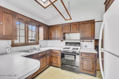 704 Harbor Rd, Brick, NJ 08724 photo 15