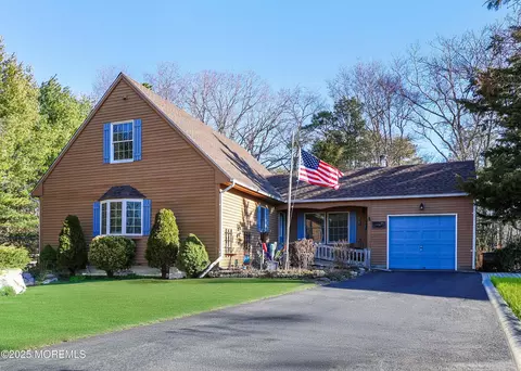 268 Brandon Rd, Manchester, NJ 08759