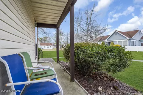 851 Winchester Ct # A, Manchester, NJ 08759