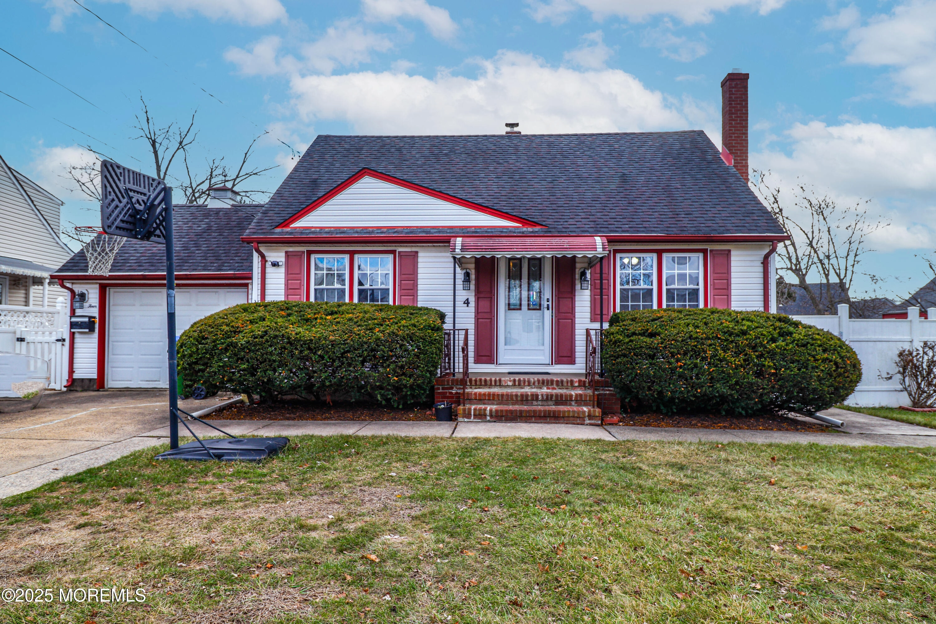 Exterior - 4 Pelham Ave, Edison, NJ 08817 photo 1 of 5