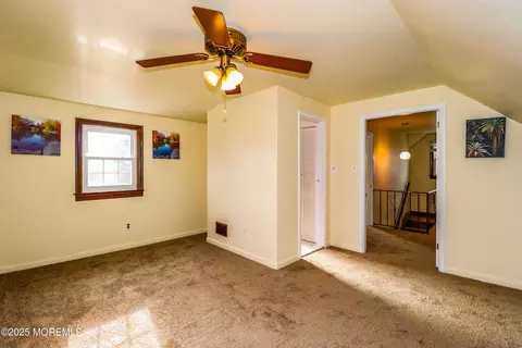 Bedroom - 4 Pelham Ave, Edison, NJ 08817 photo 5 of 7